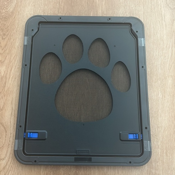 PETLESO Dog Door for Screen Door, PetAutomaticLock Dog Door for Screen Dog Door - Picture 7 of 7